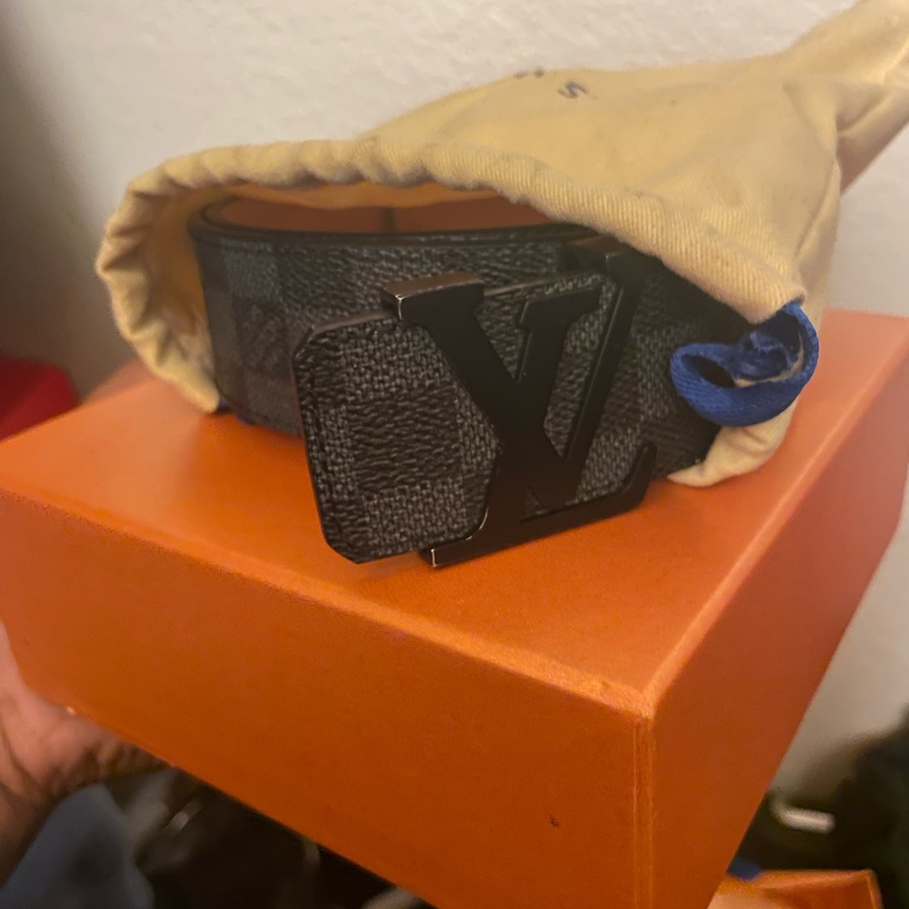 Louie belt